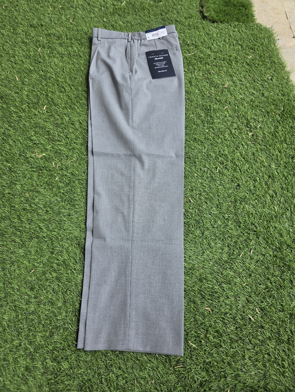 Tommy Hilfiger Men's Dress Pants 36x32 Grey Wrinkle Free NWT Formal $95